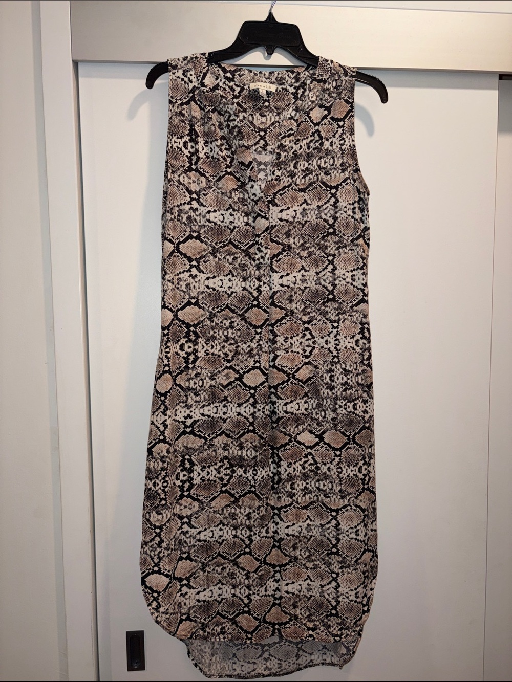 Sleeveless Midi Shift Dress in Neutral Snake Print